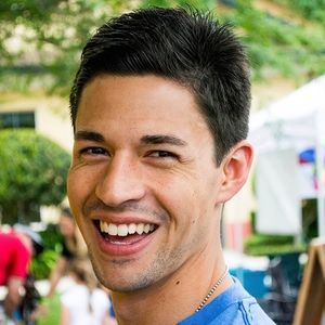 Meet your Posher, Adam